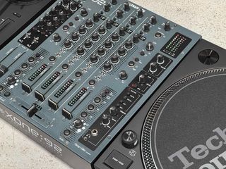 2x Technics SL-1210 MK7 + Xone:92