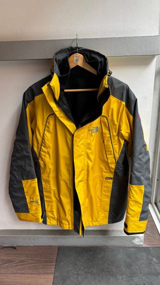 Anorak The North Face Amarillo y Gris