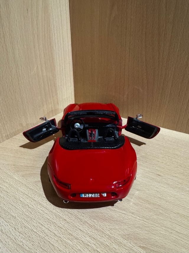 Coche de juguete BMW Z8 Rojo