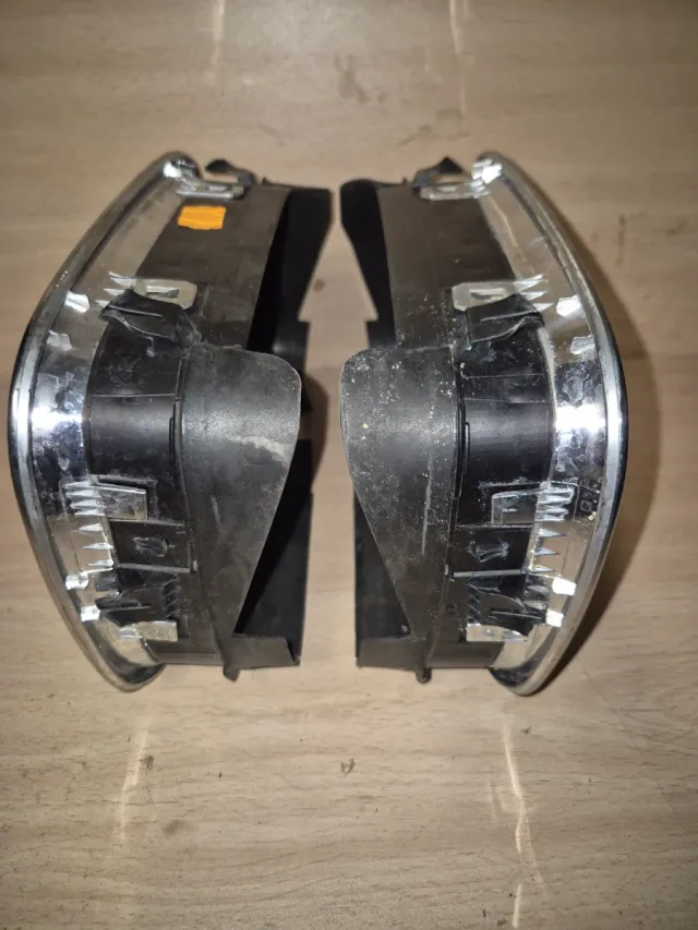 Riñones BMW E46 Cromados y Negros