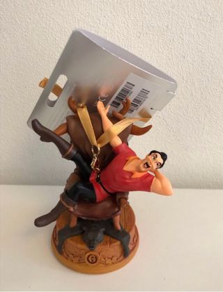 Adorno Gastón , La Bella y la Bestia Disney