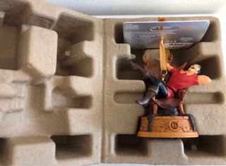 Adorno Gastón , La Bella y la Bestia Disney