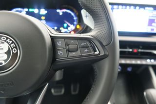 Alfa Romeo Tonale 1.3 Multi-air PHEV Ti Q4