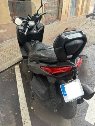 Yamaha XMAX 400