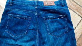Pantalón vaquero Aninoto azul Talla 42