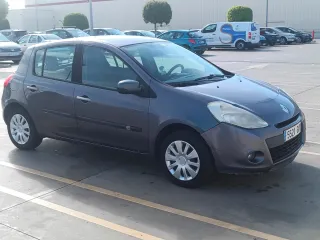 Renault Clio 2010