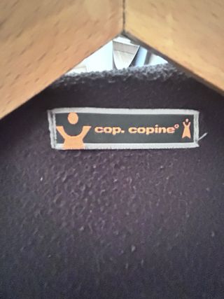 Chaqueta Neopreno Negra con Capucha