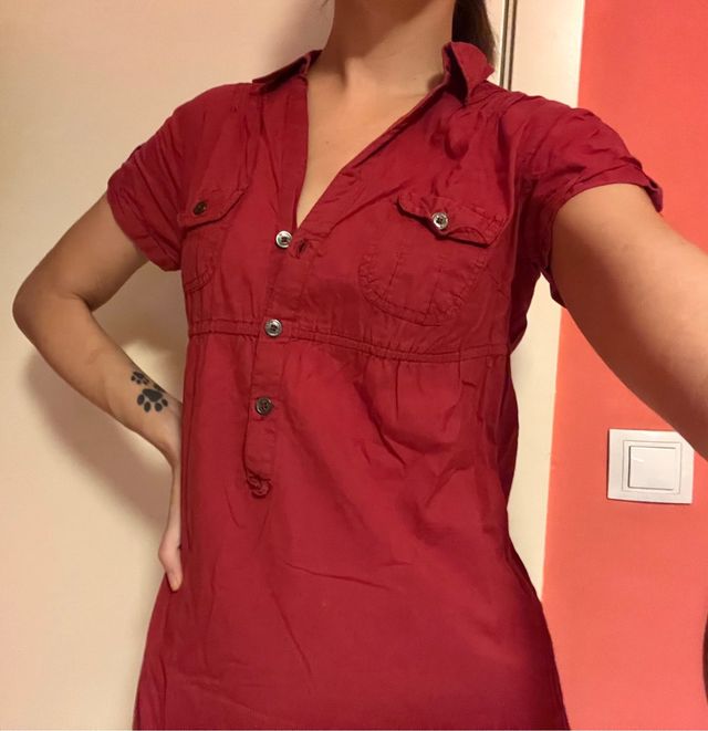 Camisa ancha color vino