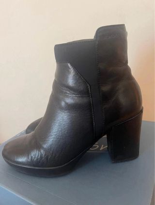 Stivaletti donna Stonefly neri