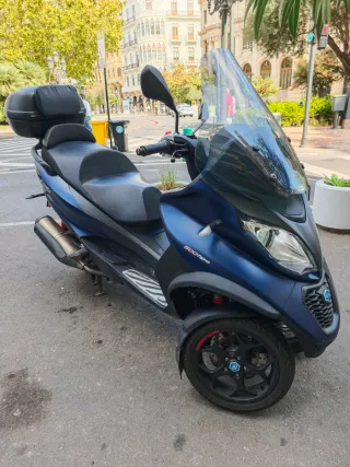 Piaggio MP3 500cc Scooter Azul