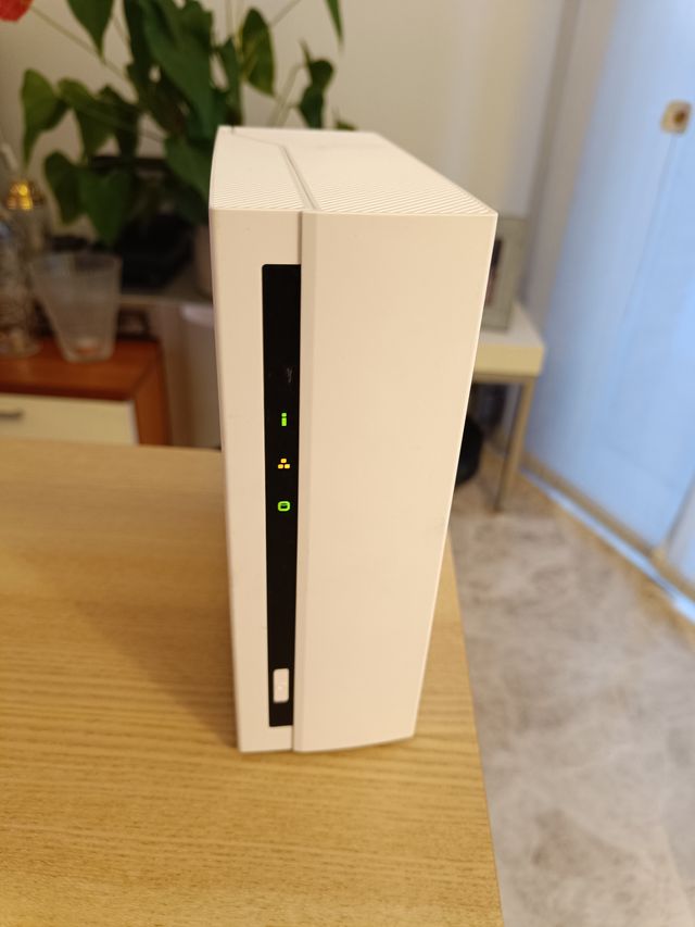 NAS QNAP TS-133 con disco WD 2TB