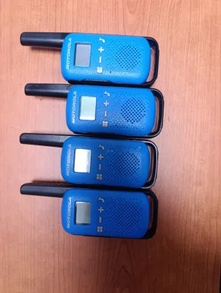 Pack 4 Walkies Motorola Azules