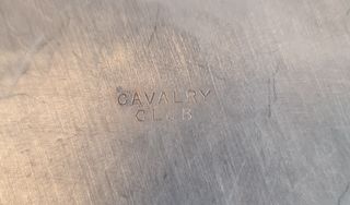 Fuente honda Cavalry Club 23 cm