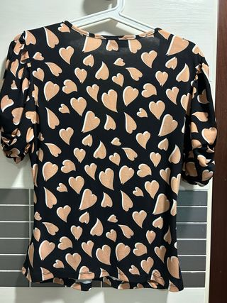 Camiseta Minueto Corazones Talla L