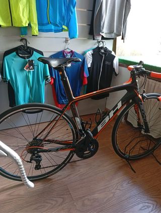 Bicicleta de carretera BH G6 pro