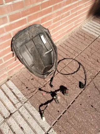 Asiento y Accesorios Yamaha Aerox 49cc