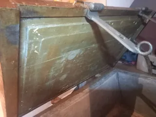 Arcón antiguo de madera