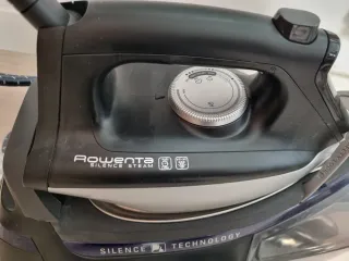 Centro planchado Rowenta Silence Steam DG8962