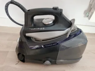 Centro planchado Rowenta Silence Steam DG8962