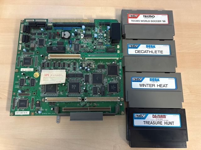 Sega ST-V base e 4 giochi arcade