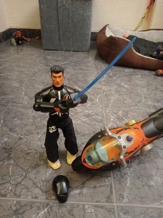 Action Man Atom con Moto y Espada