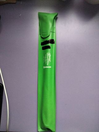 Flauta dulce con estuche y limpiador