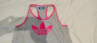 Camiseta tirantes Adidas gris y rosa