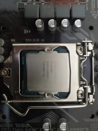 Placa base + procesador + disipador