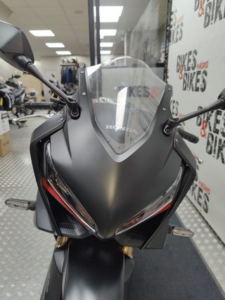 HONDA CBR 650 R