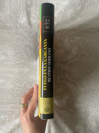 Fuego en la garganta - Beatriz Serrano