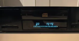 REPRODUCTOR CD TECHNICS SL PJ 28A. pioneer marantz