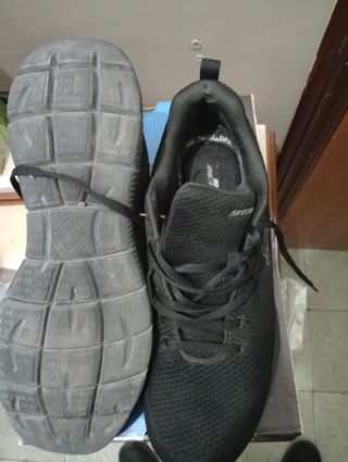 Zapatillas Skechers Negras