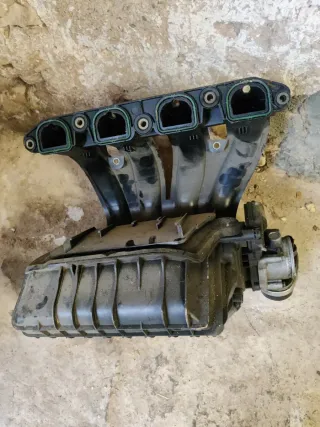 Colector Admisión BMW 320i