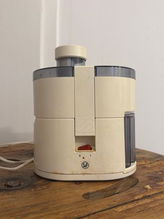 Licuadora Licuapur Beige