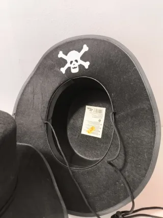 8 Sombreros Piratas Negros