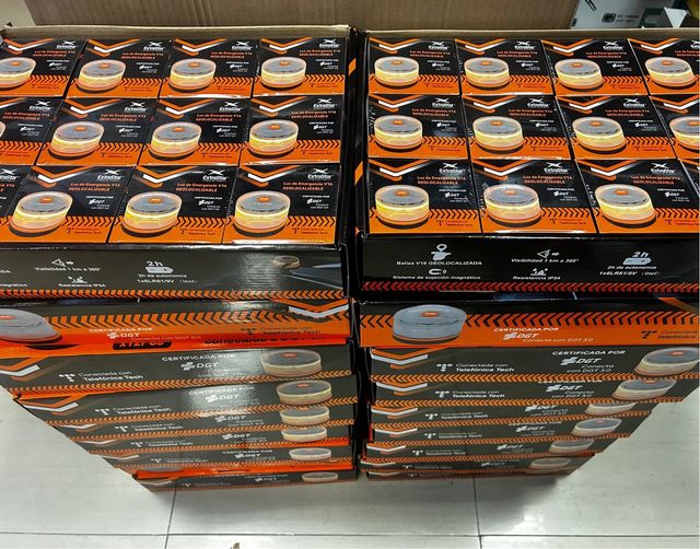 Pack 25 Balizas V16 Homologadas y Geolocalizadas 