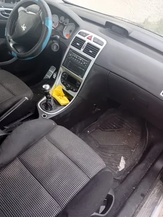 Peugeot 307 2003