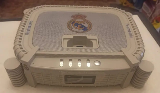 Altavoz MP3/MP4 Real Madrid Radio Despertador