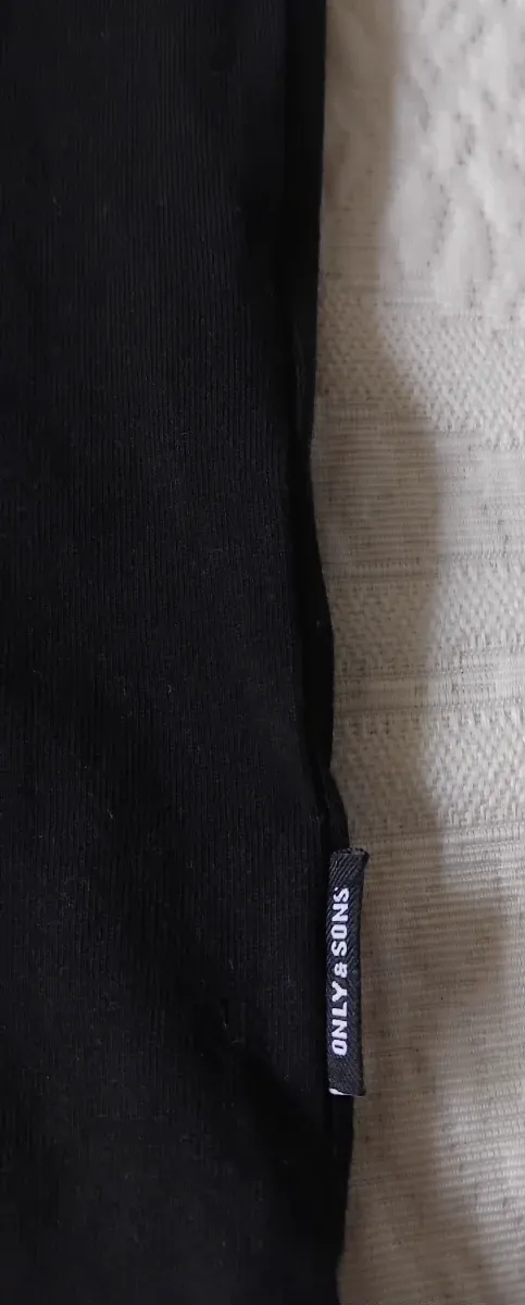 Camiseta Only & Sons negra