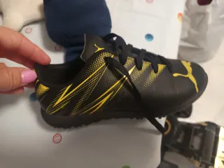 Botas de fútbol Puma niño