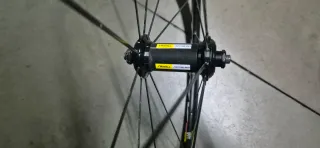 Llantas Mavic Aksium