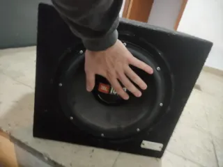 Subwoofer JBL 1000W