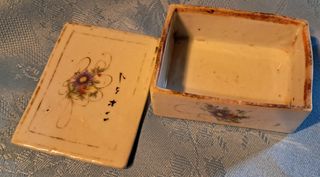 Scatolina antica decorata n 2