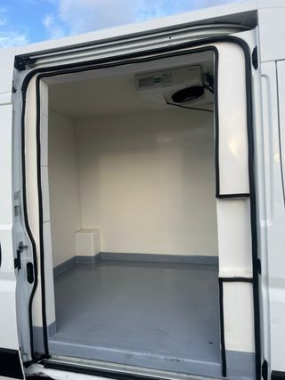 PEUGEOT Peugeot BOSER L3H2 CAJA DIVIDIDA FNA+IR