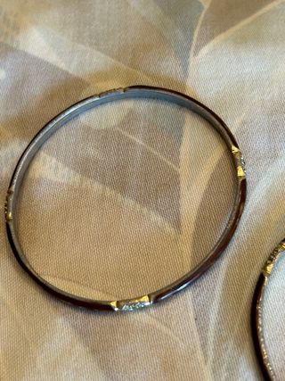 Coppia di bracciali rigidi vintage