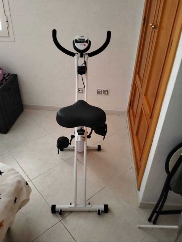 Bicicleta Estática Tron Plegable