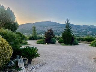 Chalet en alquiler en Castalla