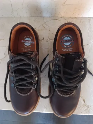 Zapatos niño Pablosky piel marrones 36
Sin usar