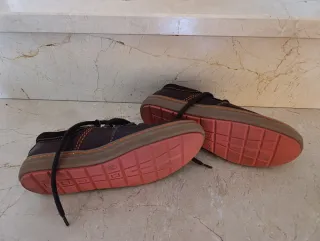 Zapatos niño Pablosky piel marrones 36
Sin usar