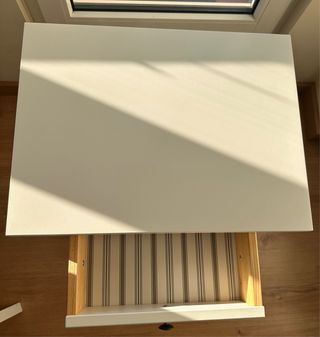 mesita de noche colección hemnes Ikea